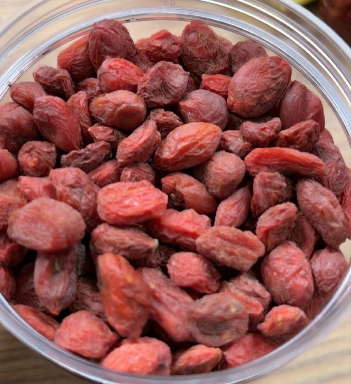 新疆精河圆枸杞子无熏染无添加颜色不好看