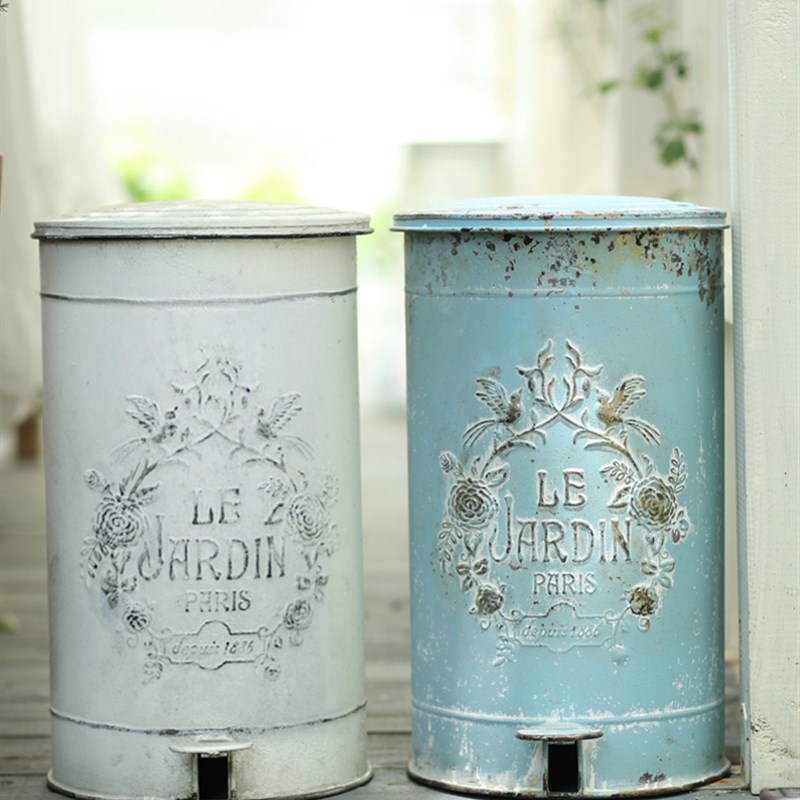 复古铁艺圆形脚踏垃圾桶花园杂货别墅咖啡馆居家饰品蓝色白色绿色