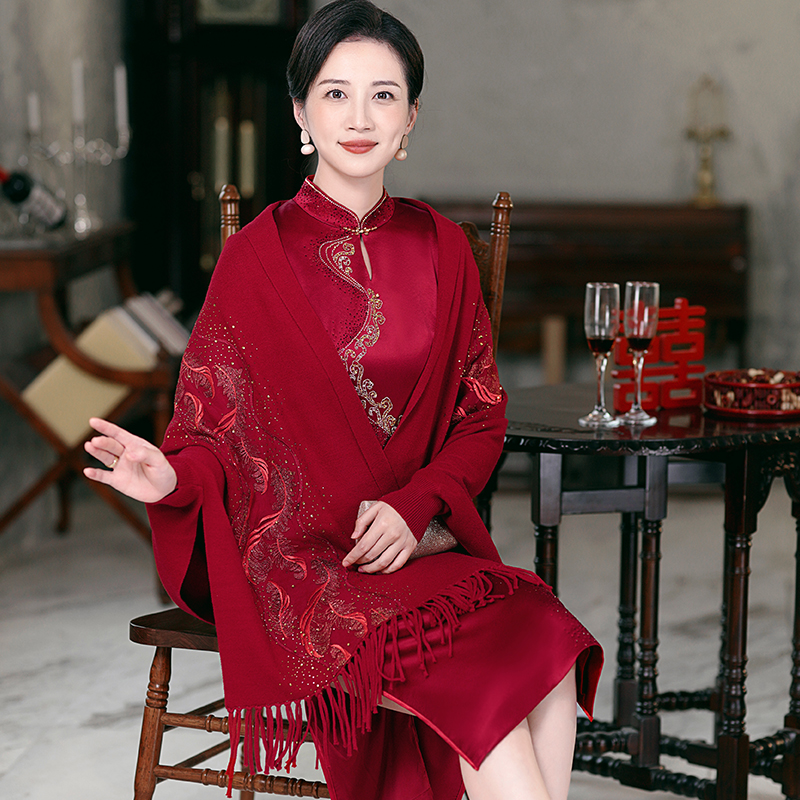 红色高端配旗袍披肩2023新款秋冬季婚宴喜婆婆礼服外套喜妈妈外搭