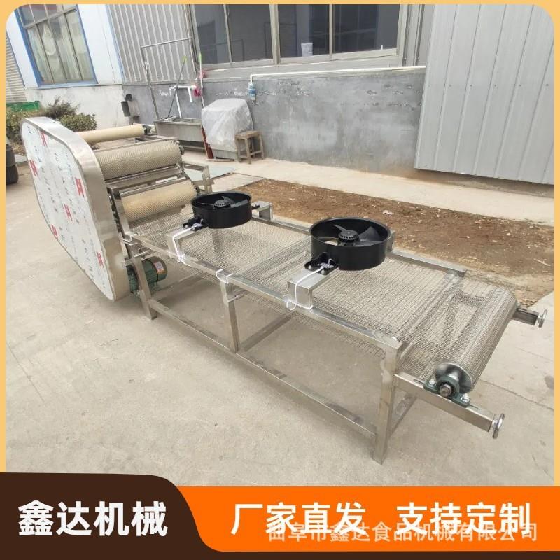 多功能豆腐皮机生产过程 轨道推送气压成型 操作简单易学