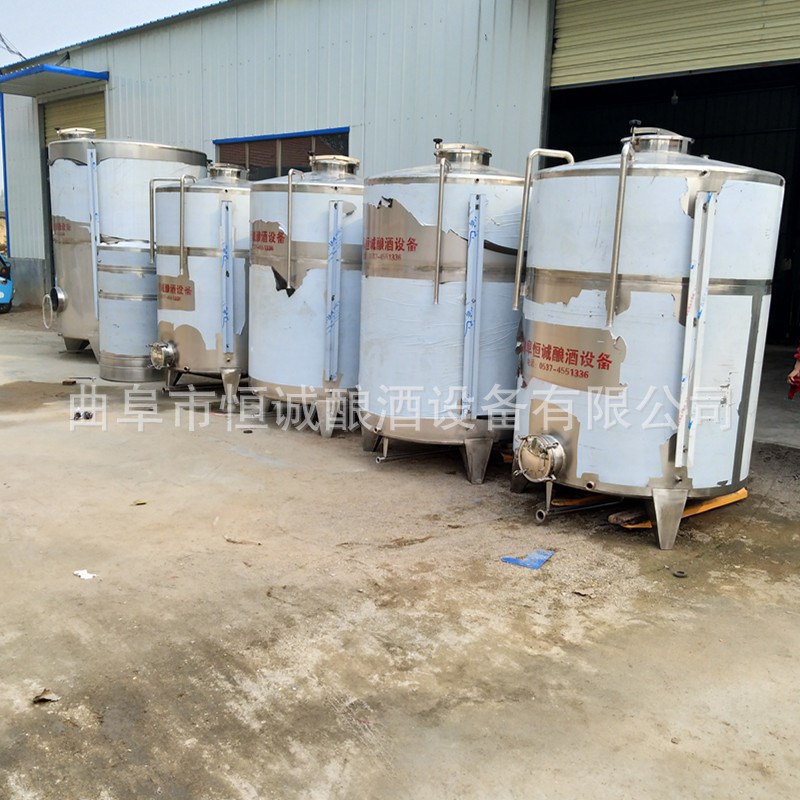 304不锈钢水果酒发酵储存罐 立式葡萄酒储酒桶 卧式鲜奶运输罐