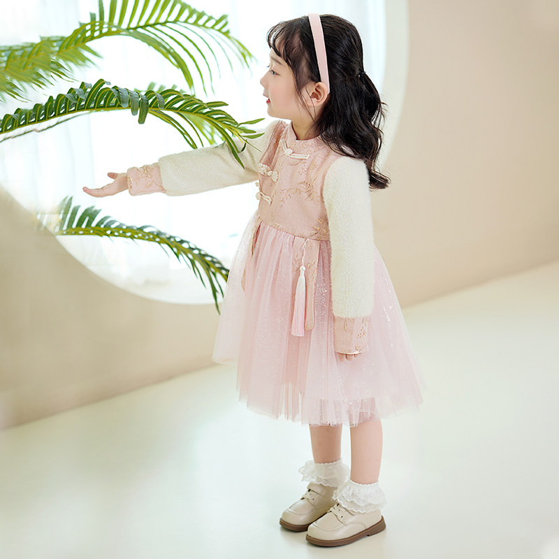 女宝宝周岁礼服2023新款u秋冬季加绒新中式唐装新年W女童旗袍洋装