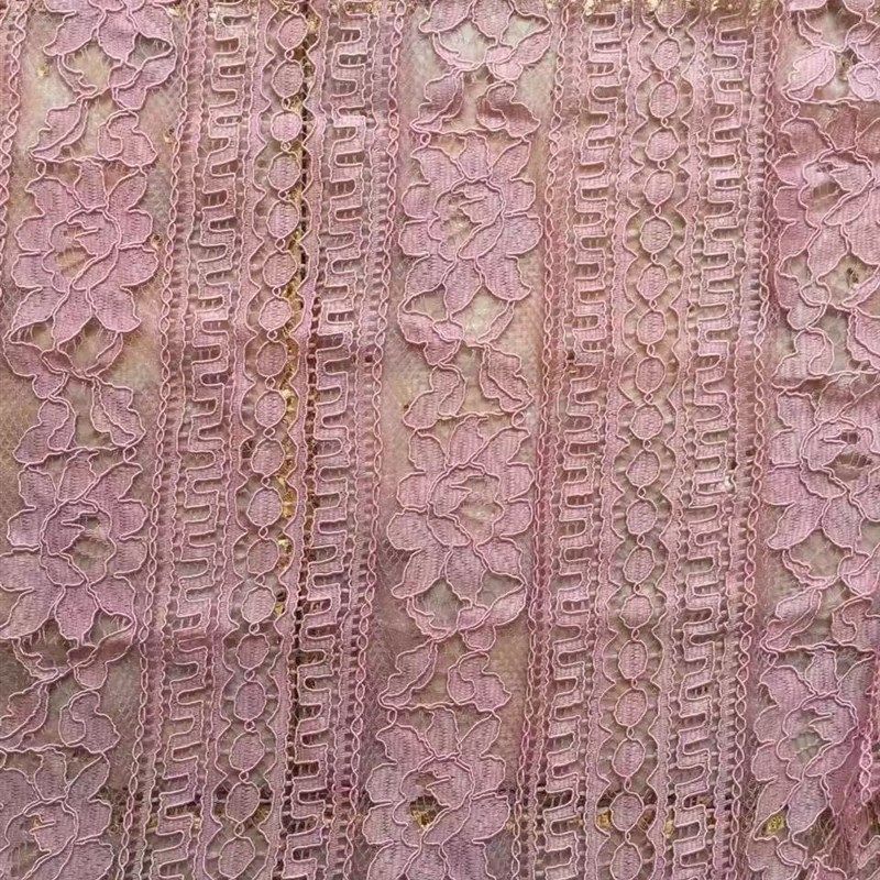 厂家直批 时尚网纱绣花花朵植物时尚女装童装蕾丝满幅面料