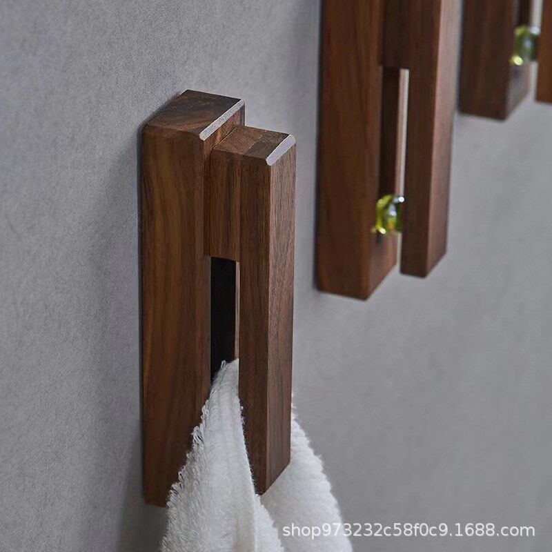现货木质毛巾架简约衣帽挂钩实木免打孔门后置物架壁挂式挂钩