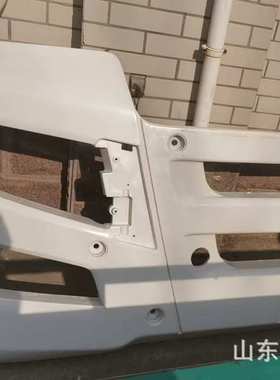 812W41610-0003宽体高位保险杠总成汕德卡保险杠