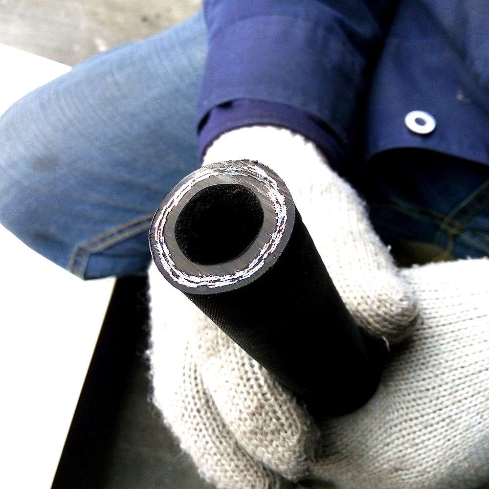 适用于风电系统溢流回油管 L=3300 H82L-1-05-05-07-00-B