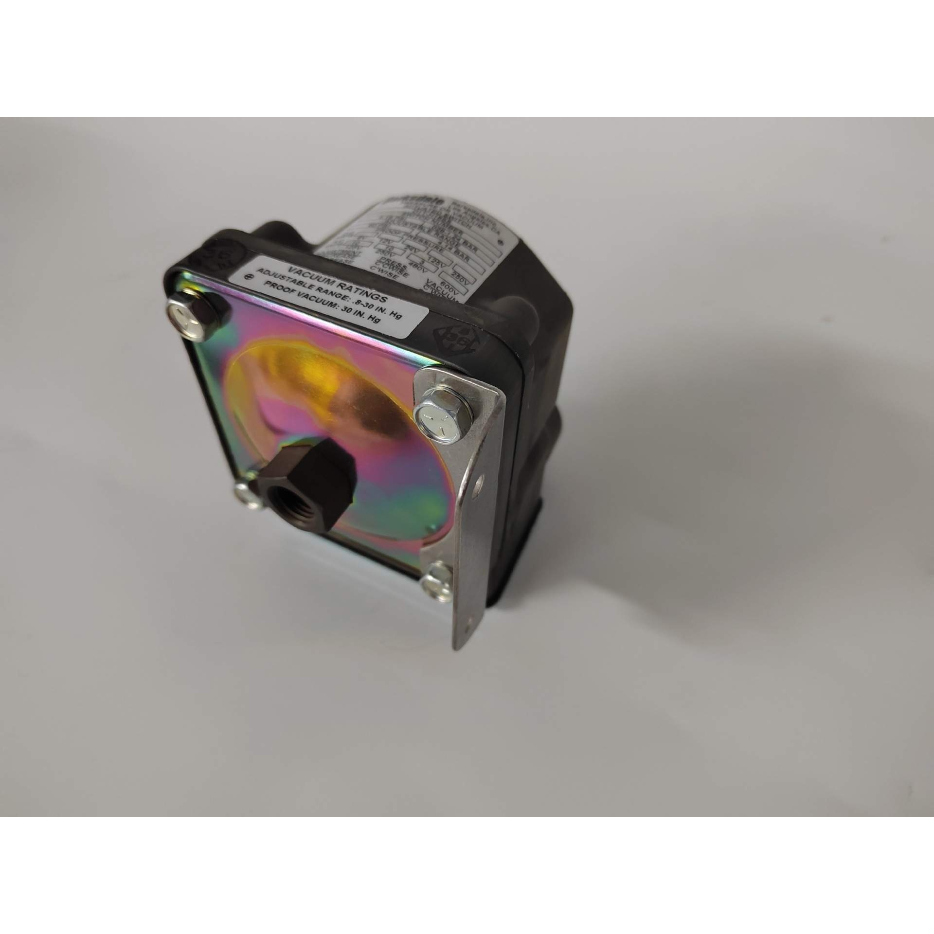 德国BARKSDALE压力开关D1T-H18SS