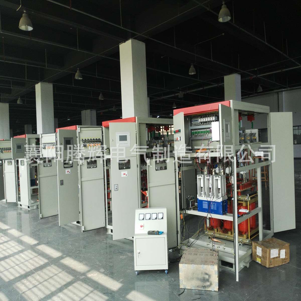 TCQ磁控软启动柜 可避免黑屏、低噪音的TCQ高压磁控软起动