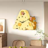 奶油风创意钟表挂钟客厅家用静音挂表新款 猫和老鼠装 饰挂墙上时钟