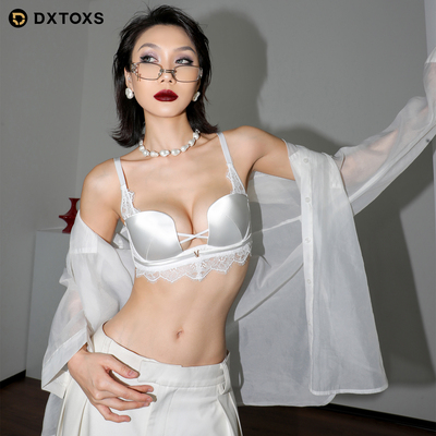 内衣聚拢收副乳防下垂蕾丝纯欲夏