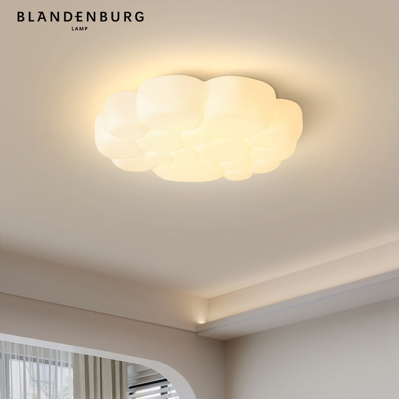 全光谱花朵吸顶灯护眼简约高级卧室灯C2023新款温馨设计房间装饰