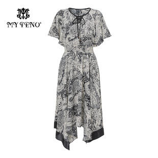 马天奴2025秋冬新款 收腰波西米亚风 杏色女印花连衣裙子系带荷叶袖