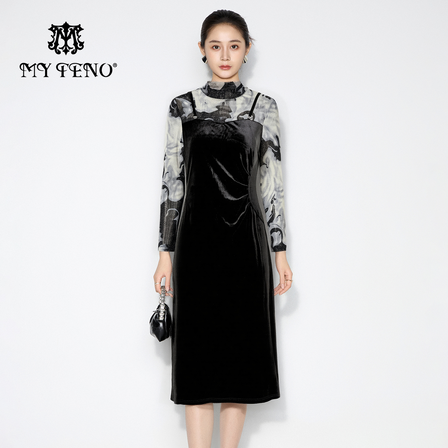 马天奴黑色丝绒长袖修身连衣裙