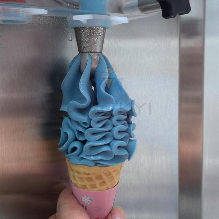 带预冷保鲜功能的冰激凌机商用软冰淇淋机器夜市摆摊slush雪糕机