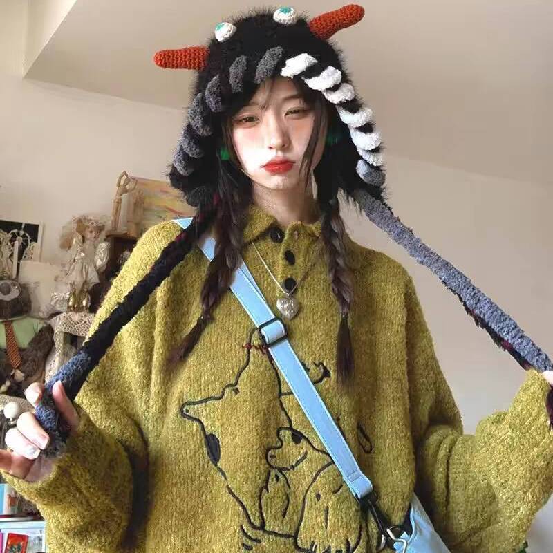 新款可爱搞怪小怪兽针织帽子女冬季毛绒保暖毛线帽绑带护耳雷锋帽