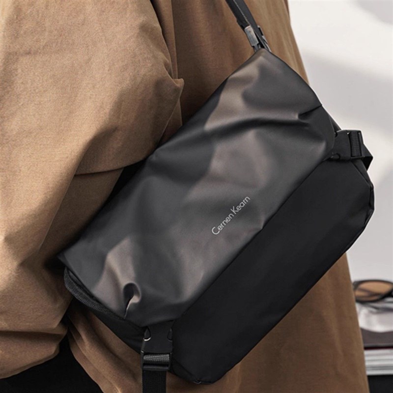 2024新款百搭商务潮牌工装斜挎包男休闲单肩小方包女日系潮流胸包