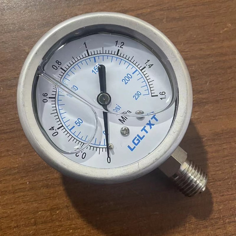 不锈钢耐震压力表YN60水压表气压表外螺纹m14*1.5mm包塑抗震表头