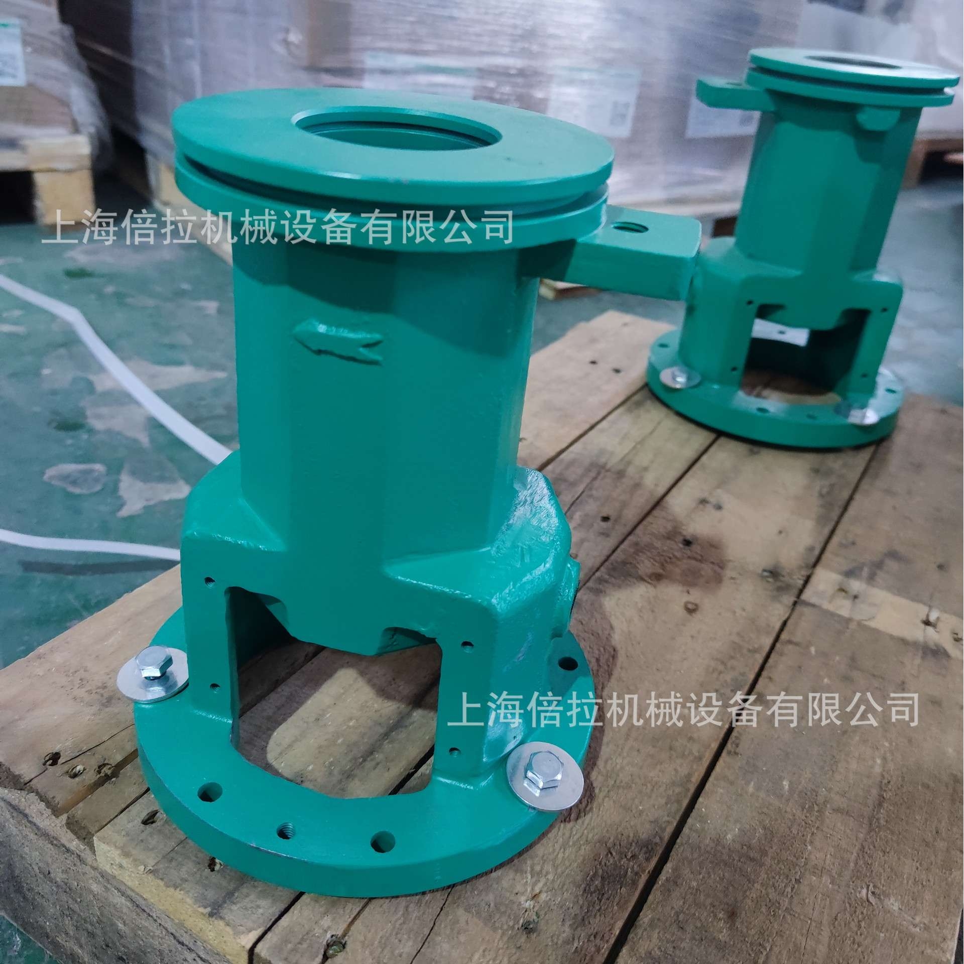 威乐水泵配件NP150/250-30/4冷却水泵灯笼架轴承托架更换