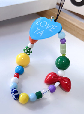 新款手机链彩色串珠超级好看红色蝴蝶结蓝色爱心牌手链短款手腕女款纯手工制作适配手机壳包包相机防摔挂绳
