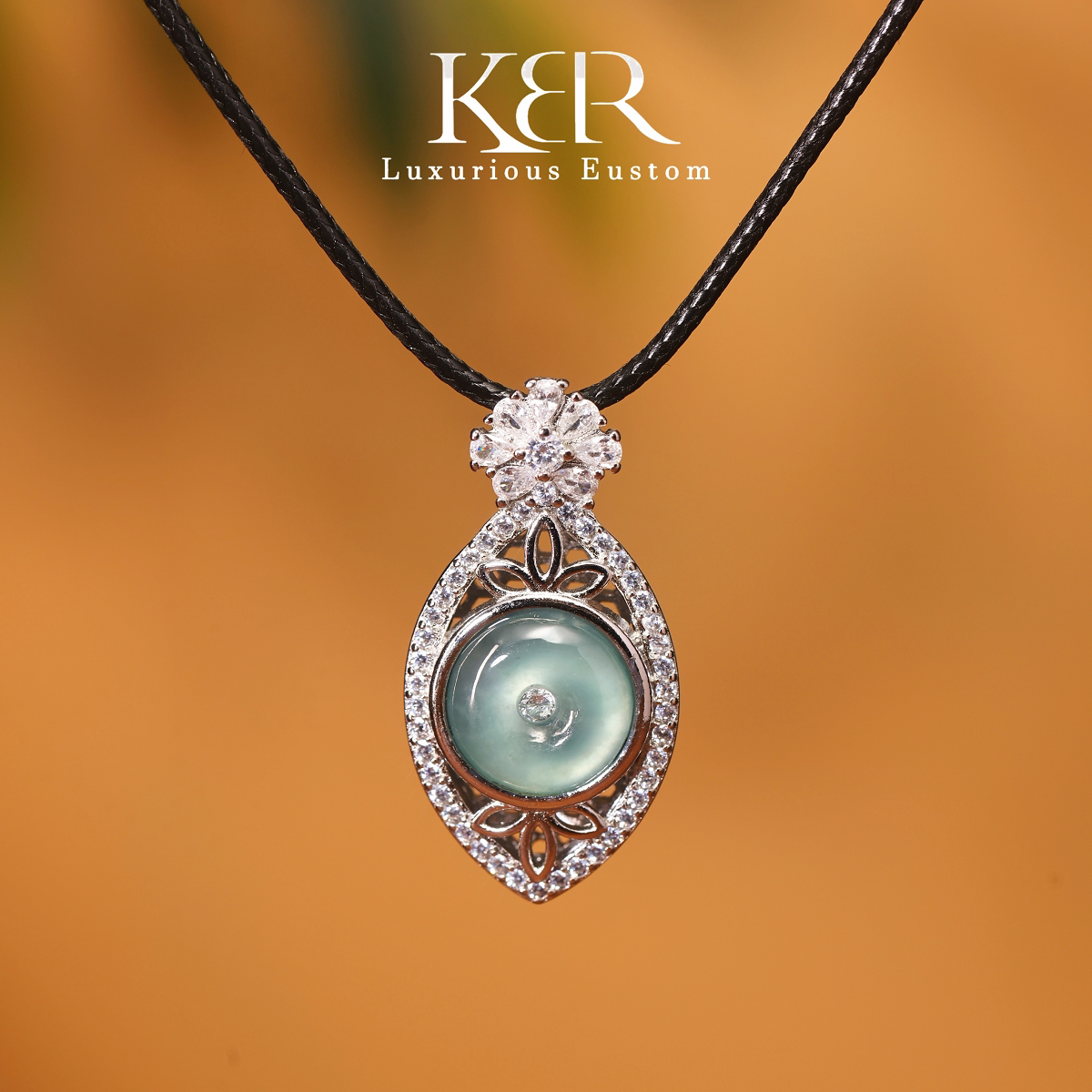 【新年珠宝节】设计天然A货翡翠高冰白皮平安扣吊坠 KBR50513003