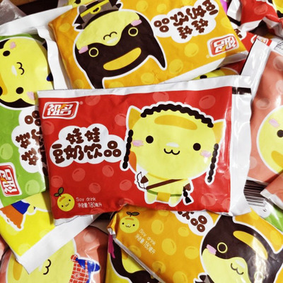 祖名儿童娃娃甜豆奶植物蛋白饮品料上班族早餐开袋即食学生浆装
