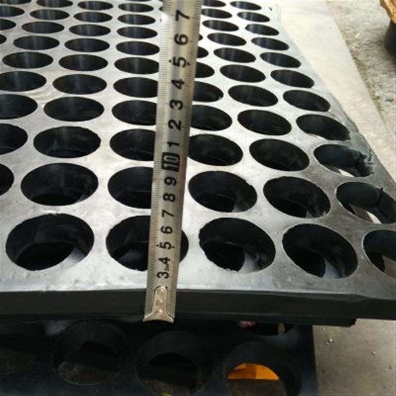 吊钩抛丸机配件37k6378漏砂板喷砂机橡胶板筛网孔垫板耐磨隔板流