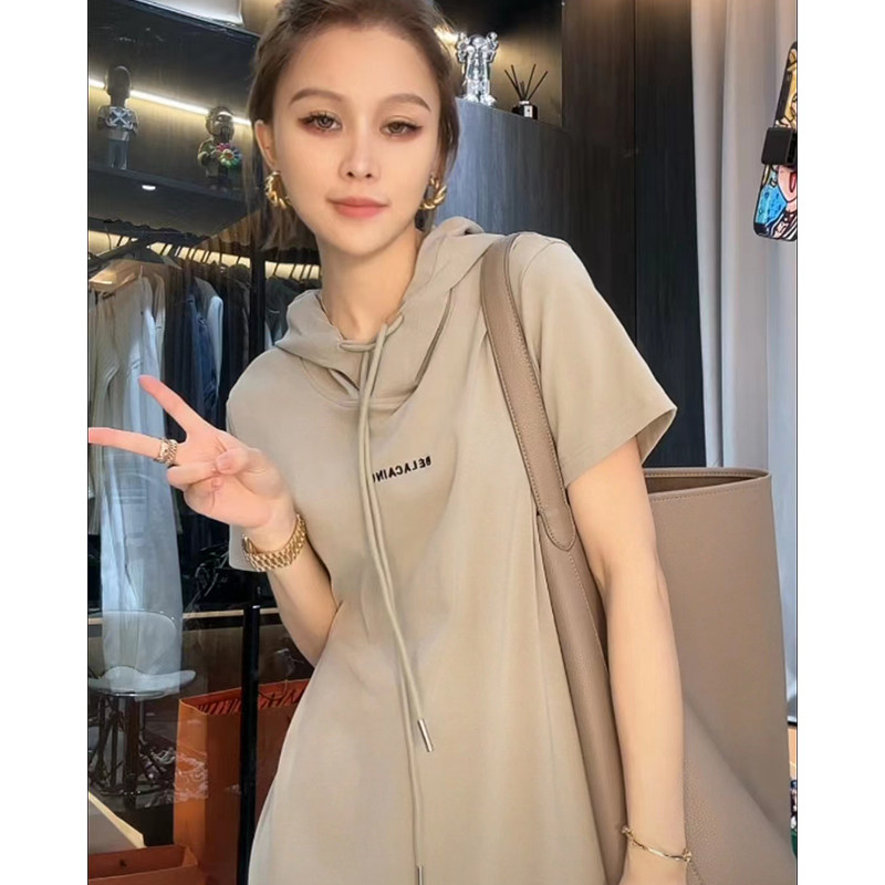 2024夏季新款女士时尚休闲设计感宽松纯色连帽气质长款T恤连衣裙