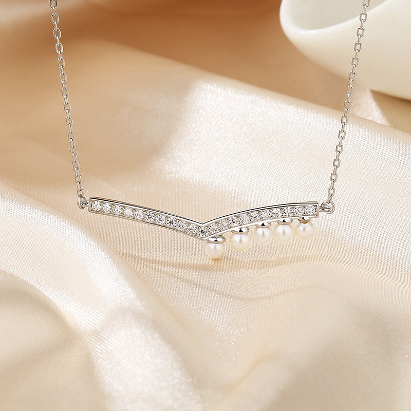 圣诞节新款韩版珍珠项链女纯银轻奢锁骨链小众设计高级感秋冬配饰