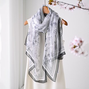 黑白色真丝d丝巾女士2025新款春季纱巾长条高级感护颈夏季薄款防