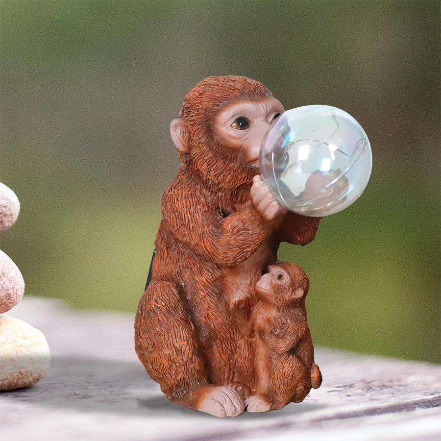 新品树脂动物仿真猴子雕塑庭院公园户外太阳能灯吹泡景观装饰摆件