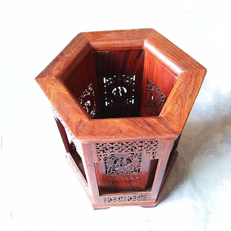 老挝红木红酸枝笔筒 红木雕花镂空六K角笔筒 文房礼品