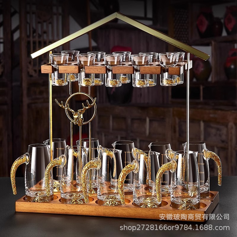 中式创意高颜值白酒杯套装家用水晶玻璃分酒器小一口杯烈酒金箔杯