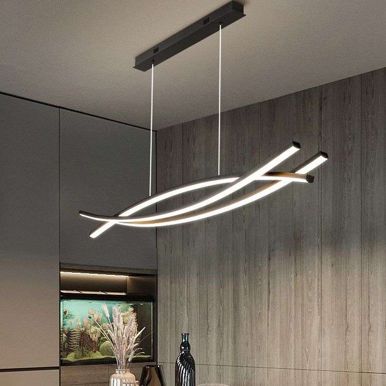 新款极简线条艺术餐厅吊灯北欧餐桌设计师饭厅灯网红茶桌长条灯具