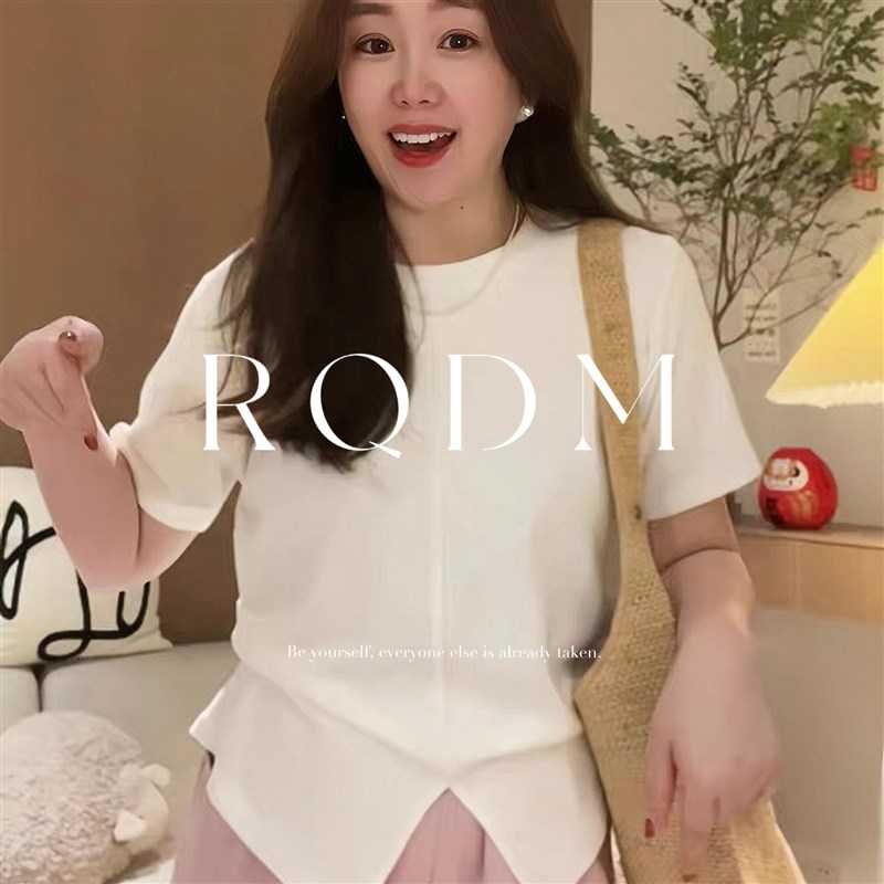 大码女装2025春夏新款胖MM简约拼接开叉显瘦纯色正U肩短袖T恤上衣
