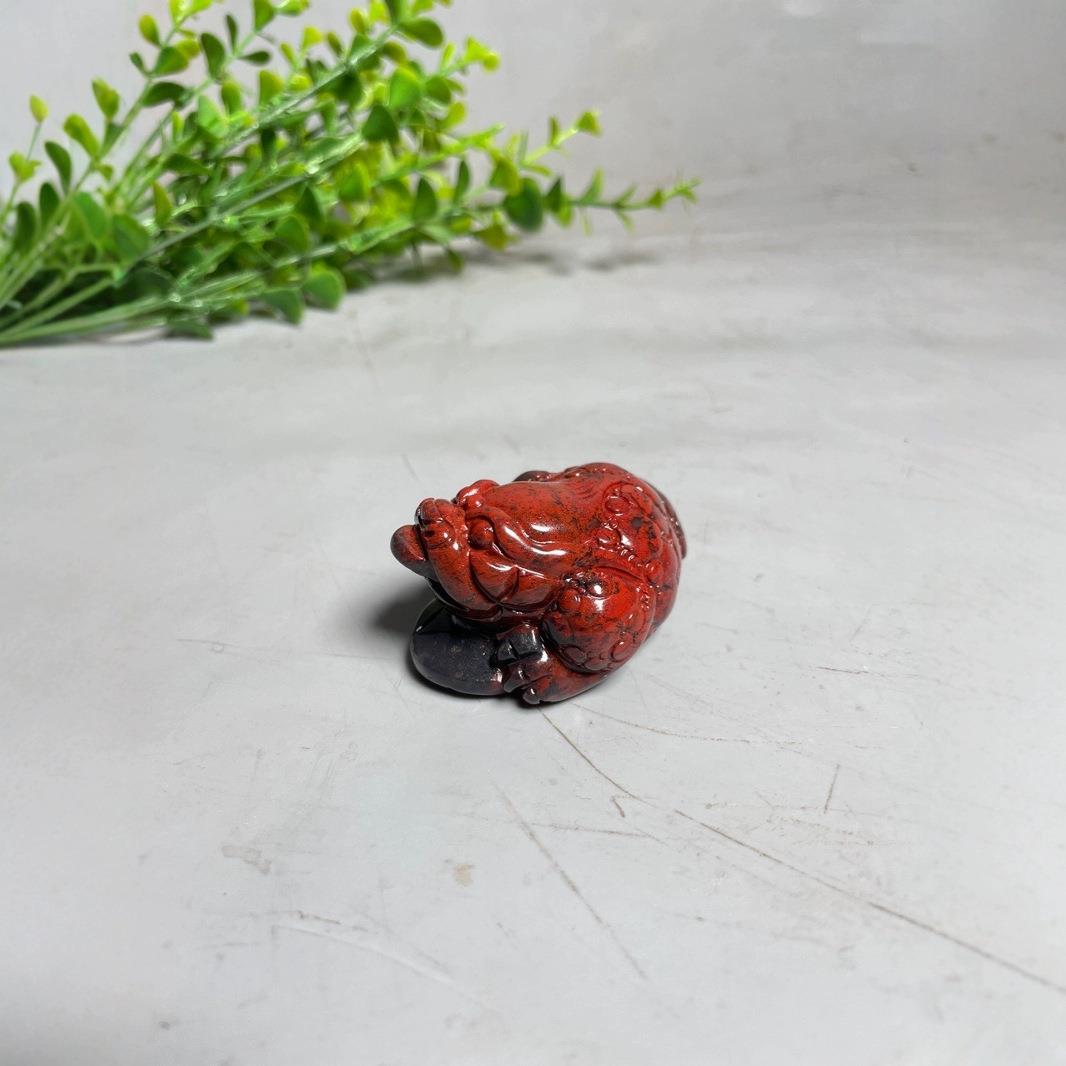 天然桂林鸡血玉雕原石招财金蟾吉祥装饰手把件送礼佳品玉器工艺品