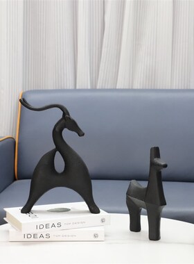 现代简约创意黑色动物雕塑摆件卧室客厅办公室书房茶几家居装饰品