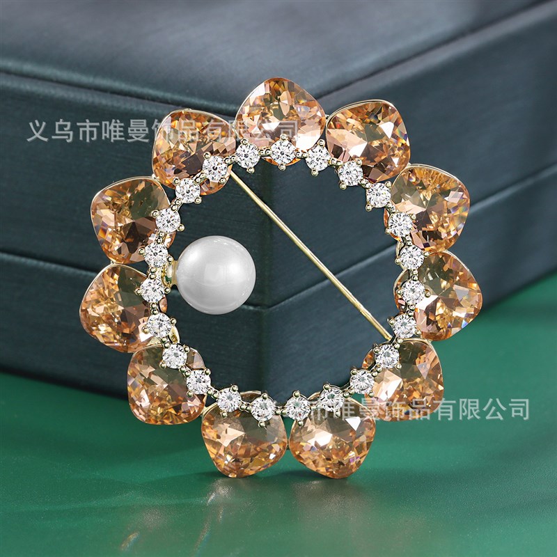 精致时尚女高档胸针黄铜贝珠玻璃圆圈别针服装固定胸花百搭配饰品
