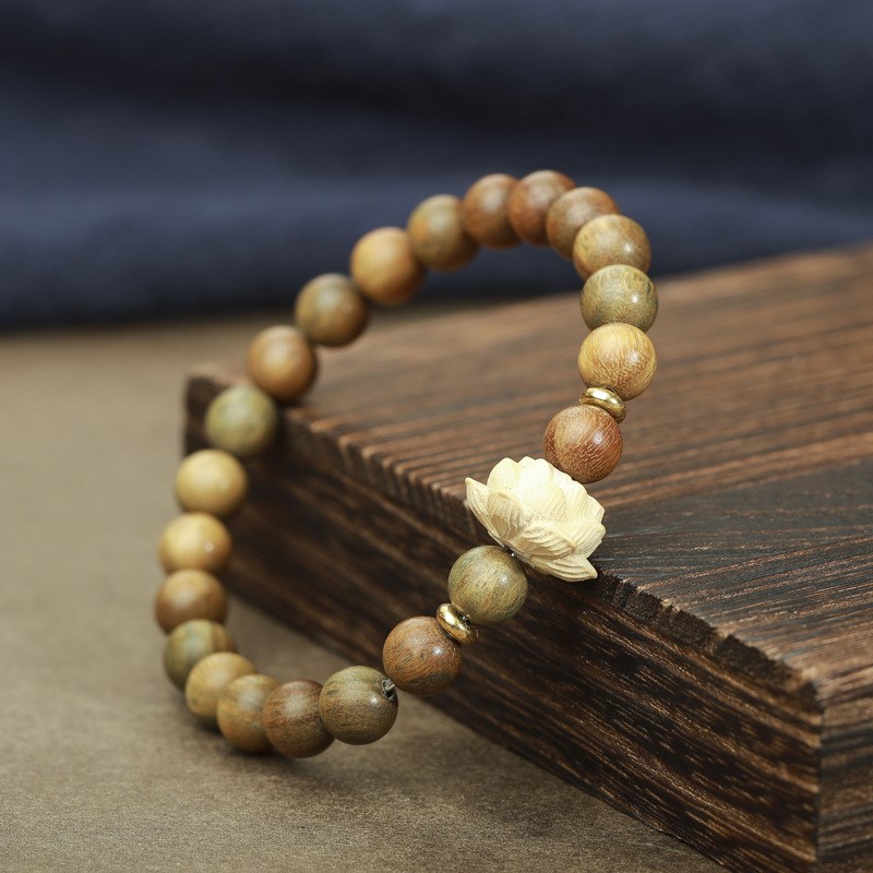 新国风莲花绿檀手链轻奢高级感檀木手串女款配饰设计感精致手饰