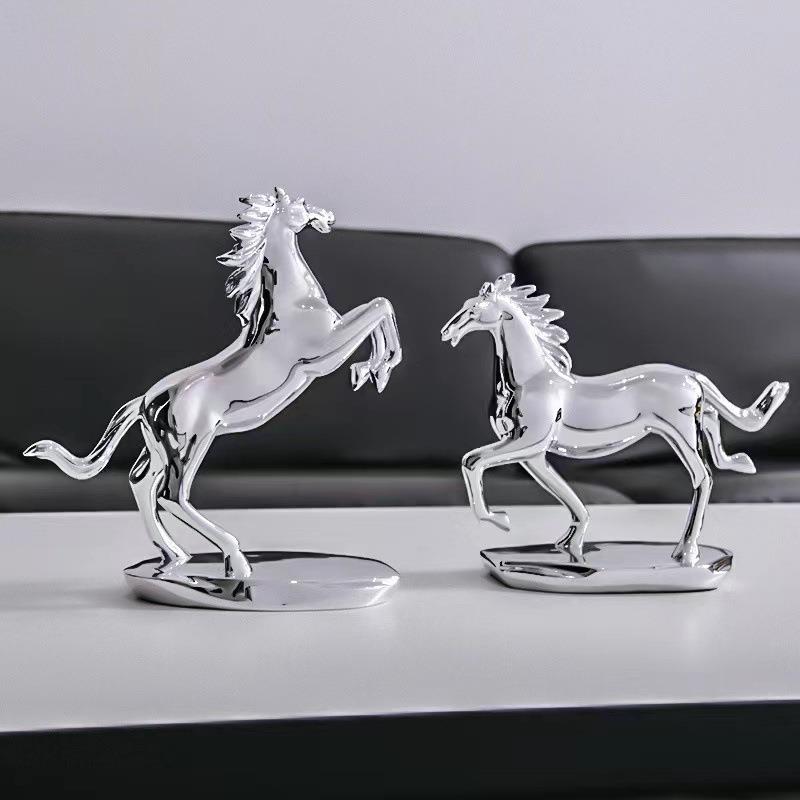 跨境马摆件马到成功家居动物办公室树脂工艺品酒柜装饰品电视柜