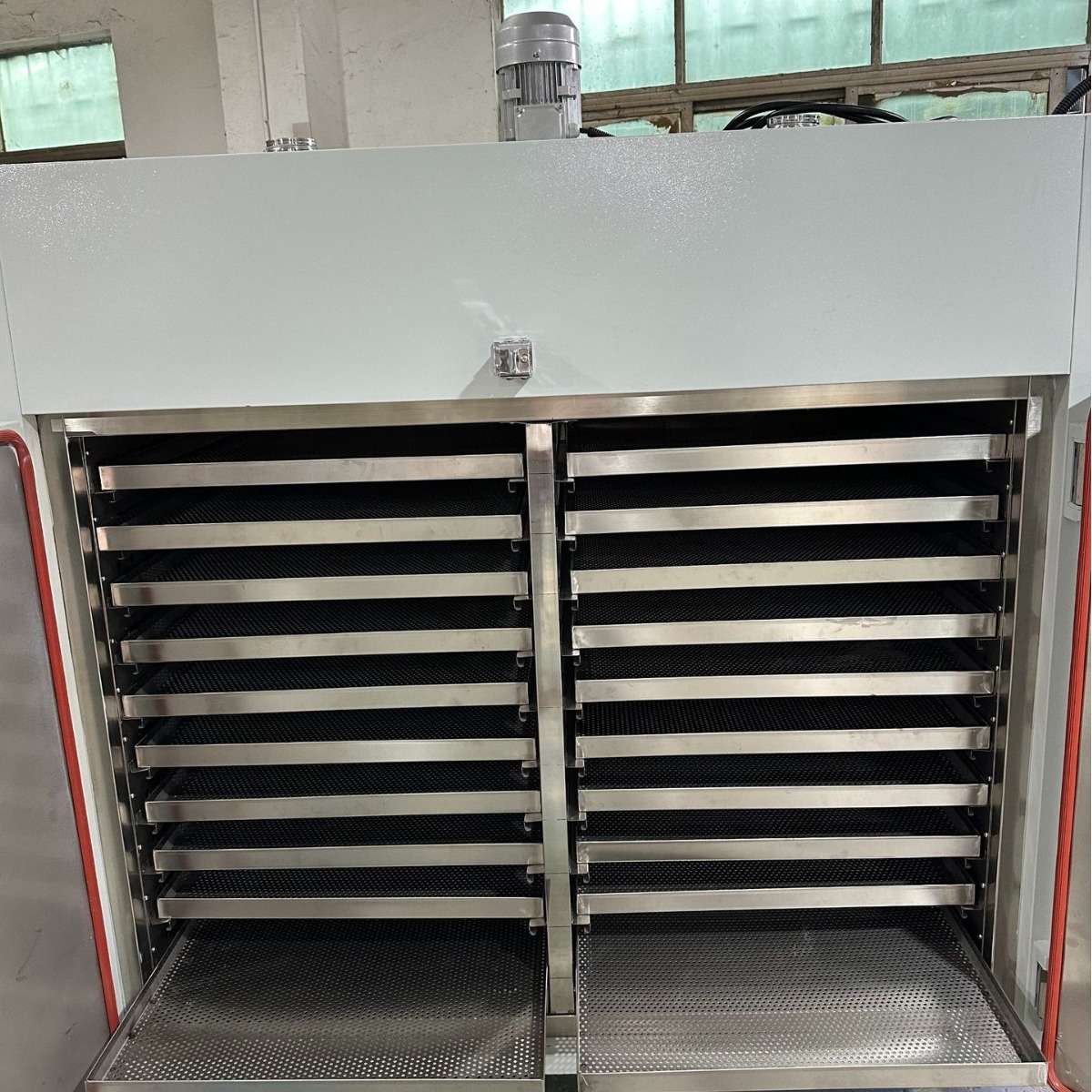 汽车离合器片固化烘箱橡胶制品二段硫化烘箱摩擦材料固化洁净烘箱