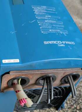 出拆机三肯变频器，型号SPF-11K-A，成色如图实物拍照，