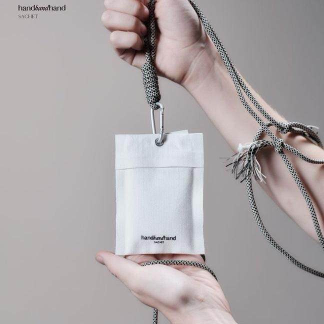 handhandhand叁手三手香薰香氛香包车载香挂衣柜家用除味生日礼物