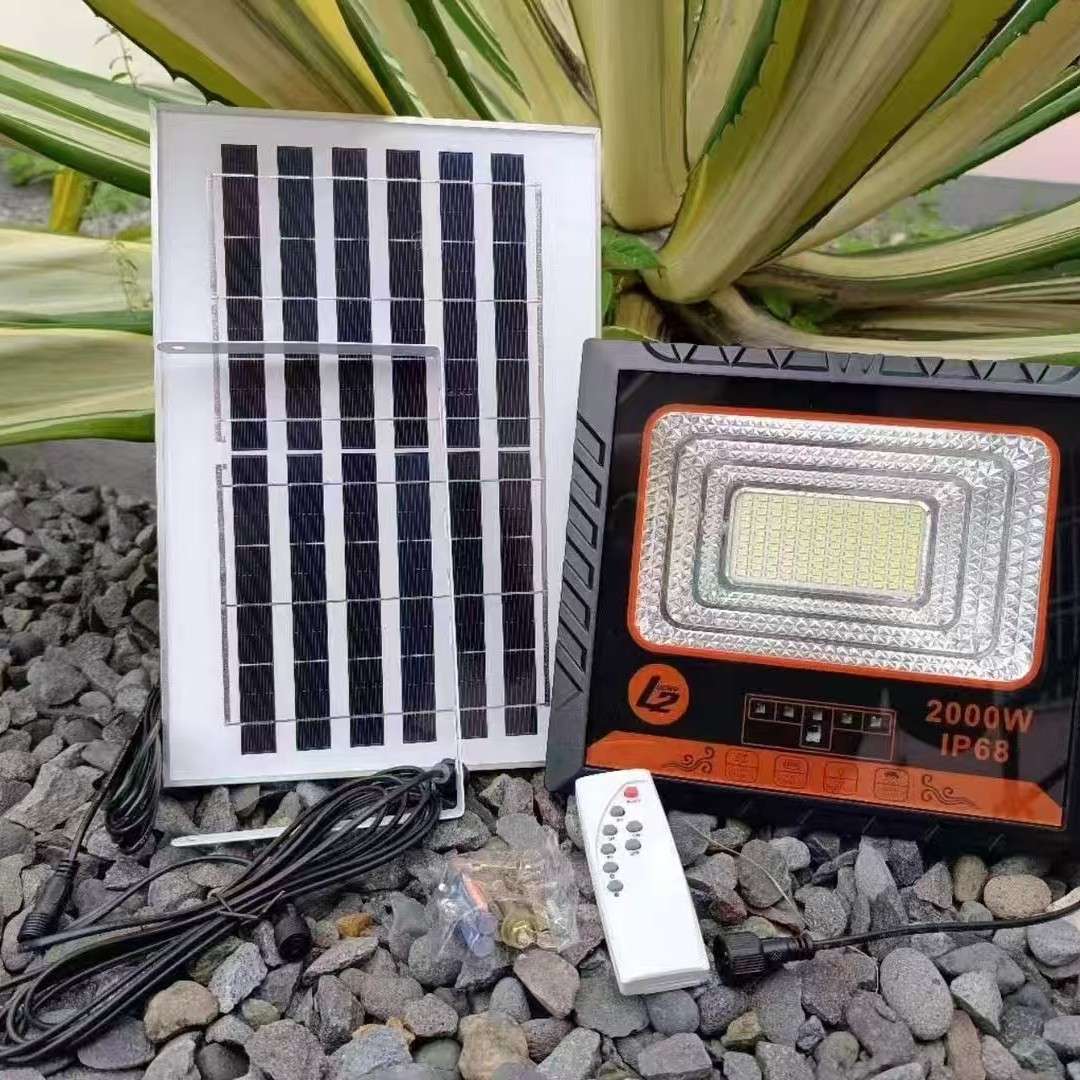 新款太阳能户外灯庭院灯投光灯大功率超亮一拖二感应灯照明灯路灯