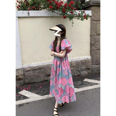 碎花方领泡泡袖连衣裙女夏季新款法式收腰显瘦中长款裙子潮