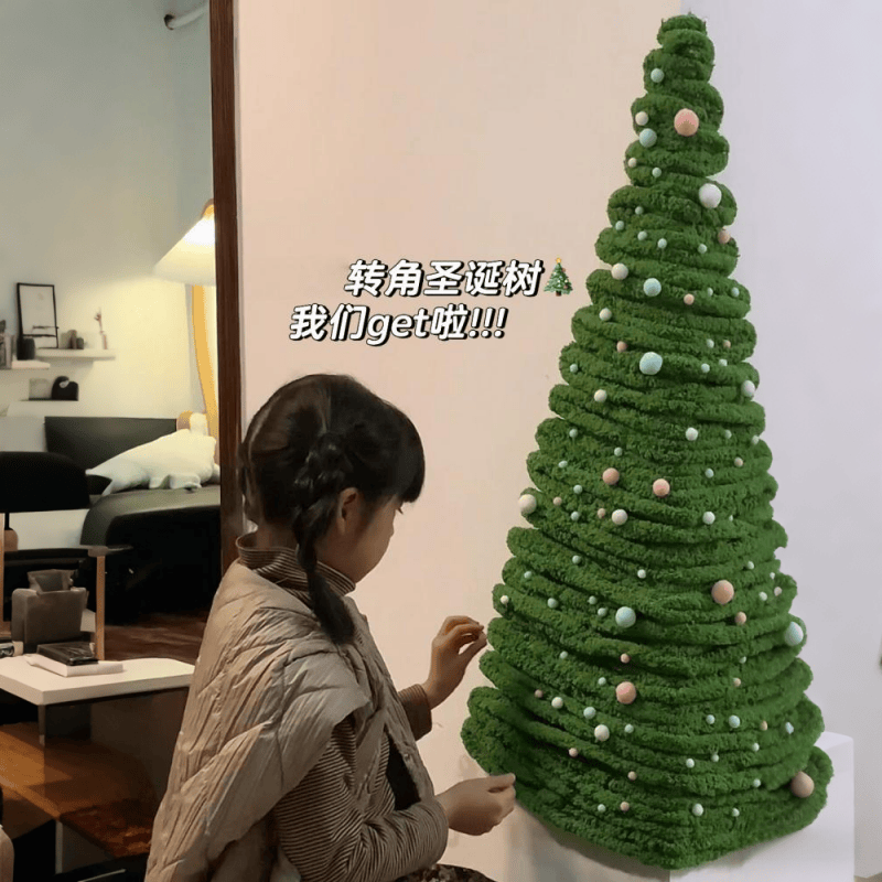 【转角不只遇见爱，遇见圣诞树】