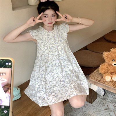 法式浪漫碎花连衣裙女2025夏季新D款小个子遮肚超仙女茶歇娃娃短