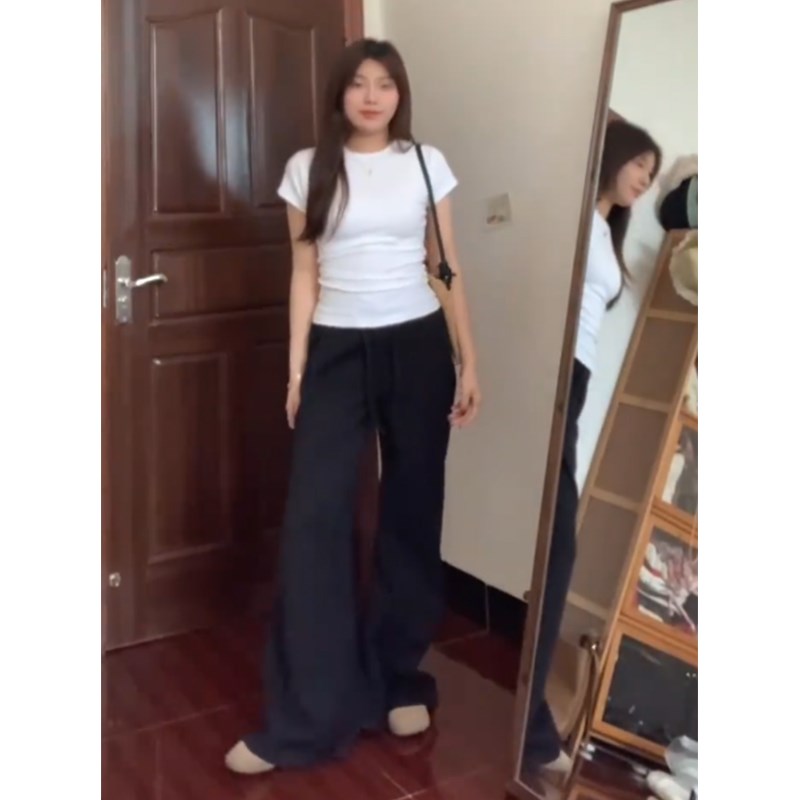 大码胖mm正肩短袖t恤女夏季修身显瘦内搭设P计感休闲百搭圆领上衣