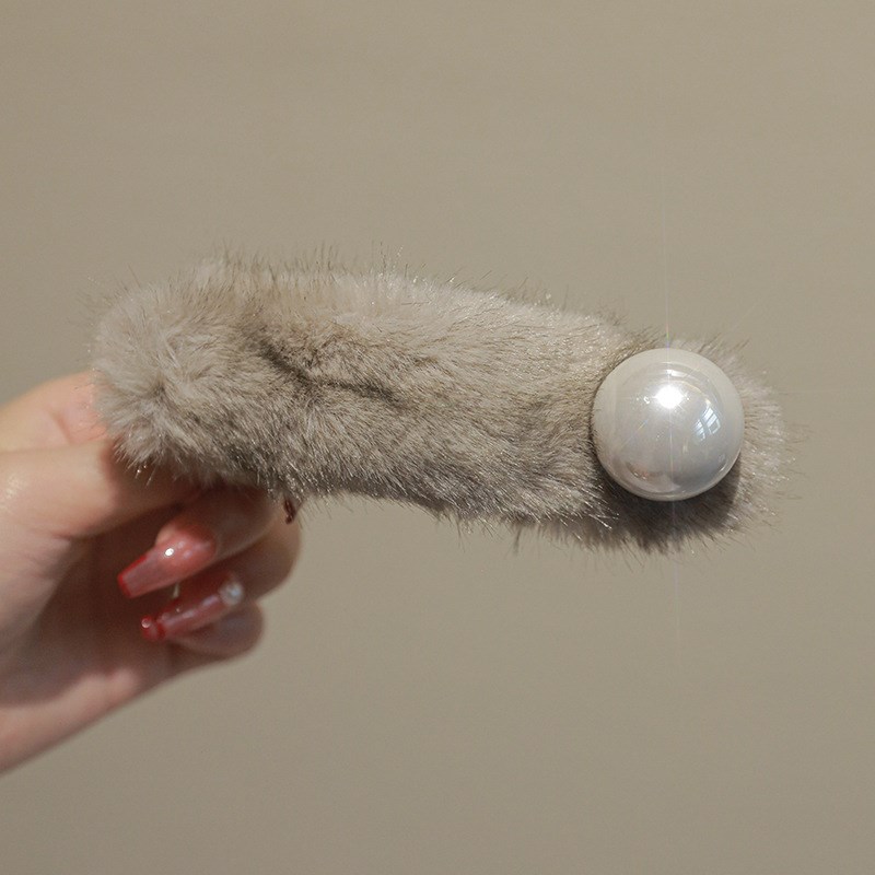 优雅珍珠毛绒一字夹发夹女后脑勺盘发抓夹秋冬夹子头饰高级感