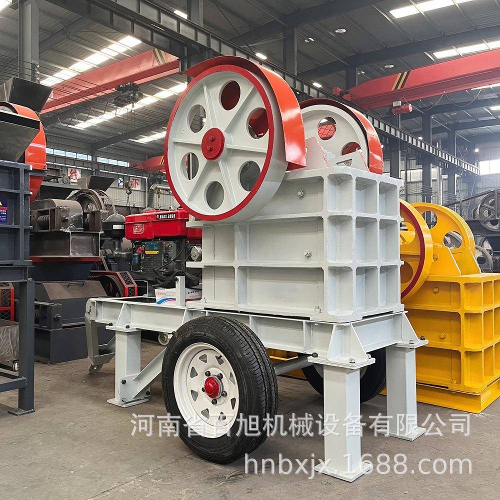 5-20tph小型移动颚式破碎机混凝土骨料矿石柴油碎石机PE-250*400