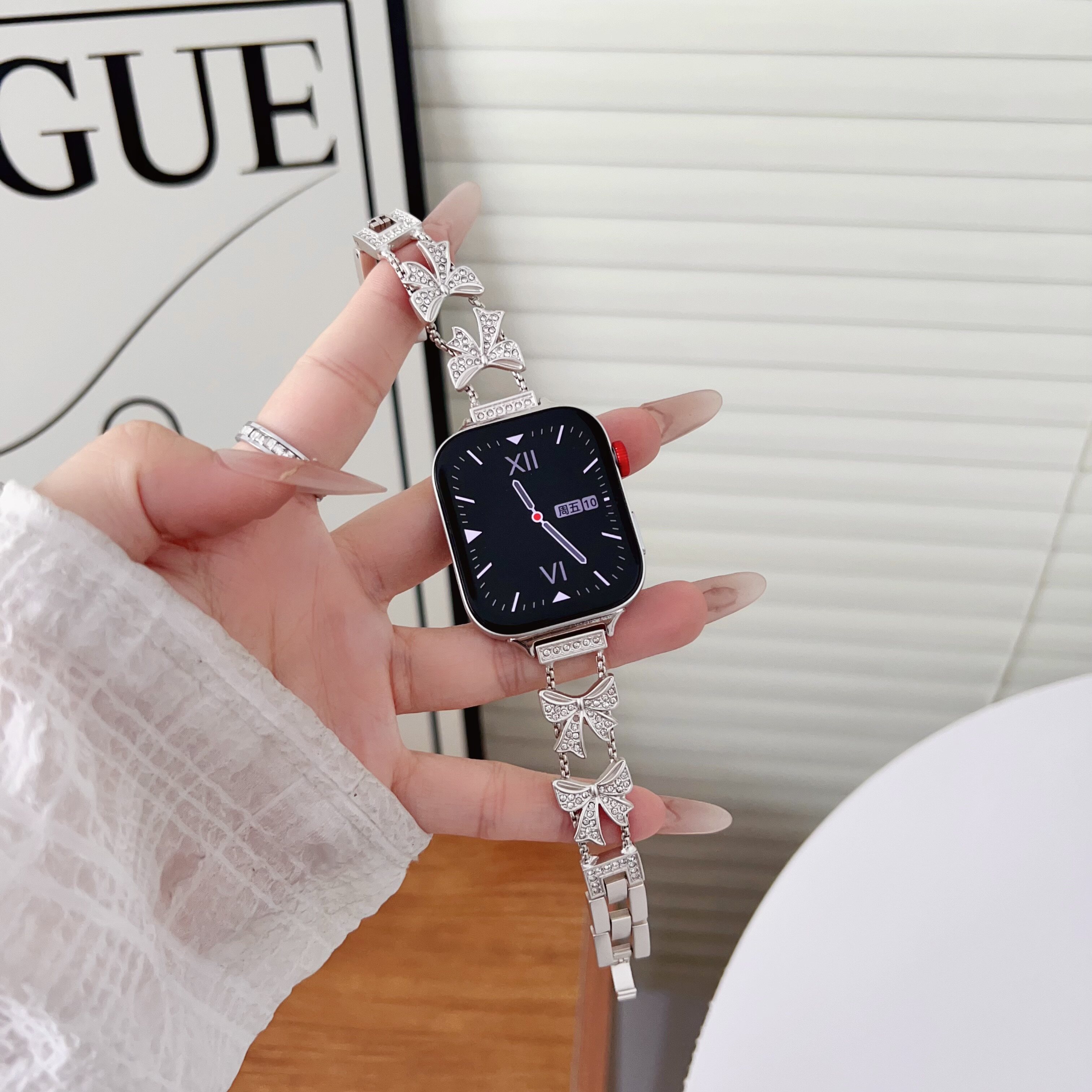 适用华为Fit4手表带钻蝴蝶结表带